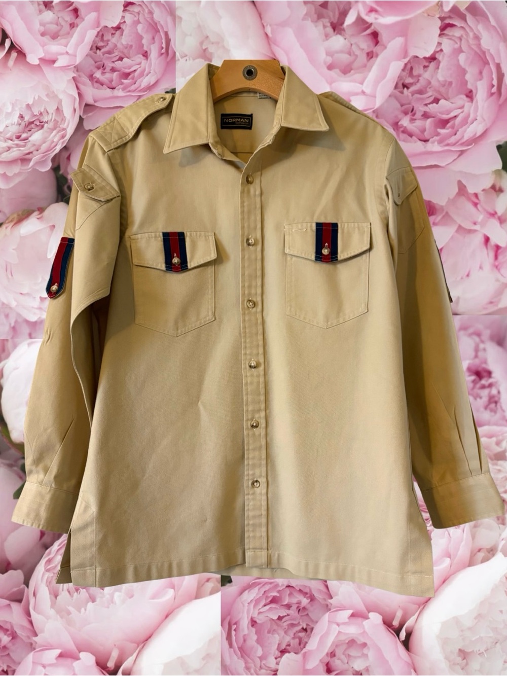 Vintage Khaki Long Sleeve Button Down Men’s Norman Shirtmakers Medium Pockets